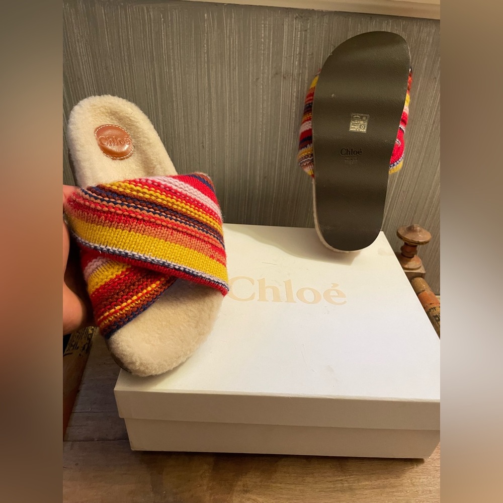 Original Chloe Wavy Sandels